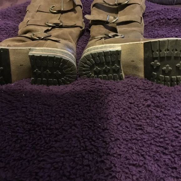 Steve Madden Buckkie moto boots!  Sz 8 - Picture 3 of 4